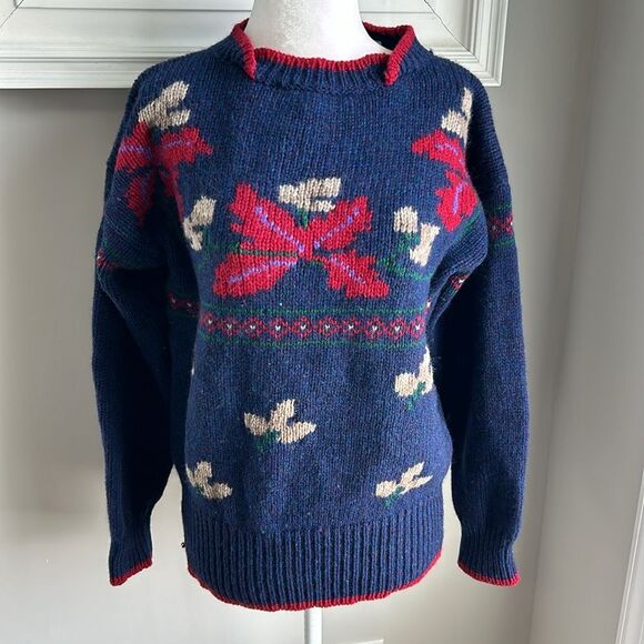 Vintage 80s Carriage Club 100% Shetland Wool Floral Butterfly Turtleneck Sweater - Picture 1 of 11